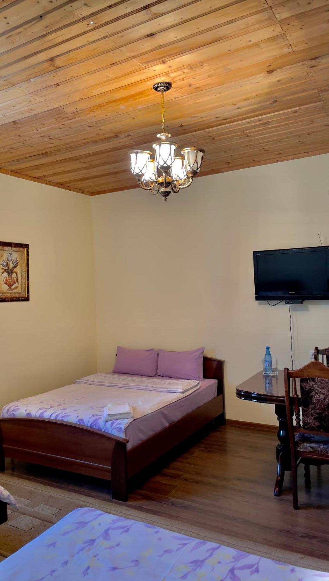 Christy Hotel Goris Exterior foto