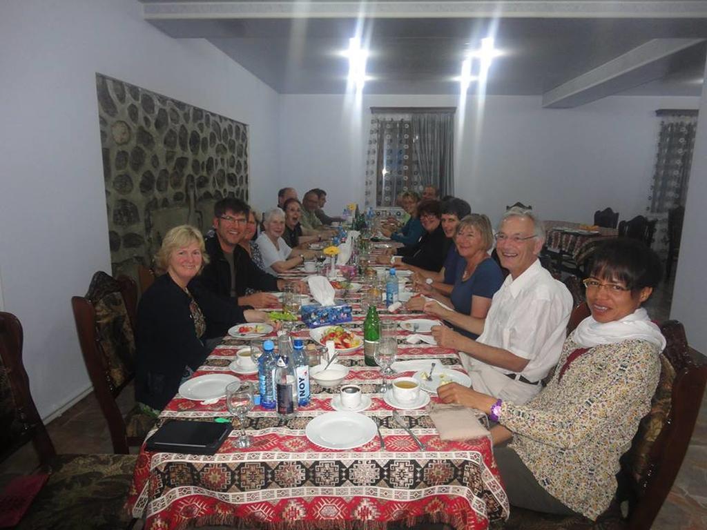Christy Hotel Goris Exterior foto